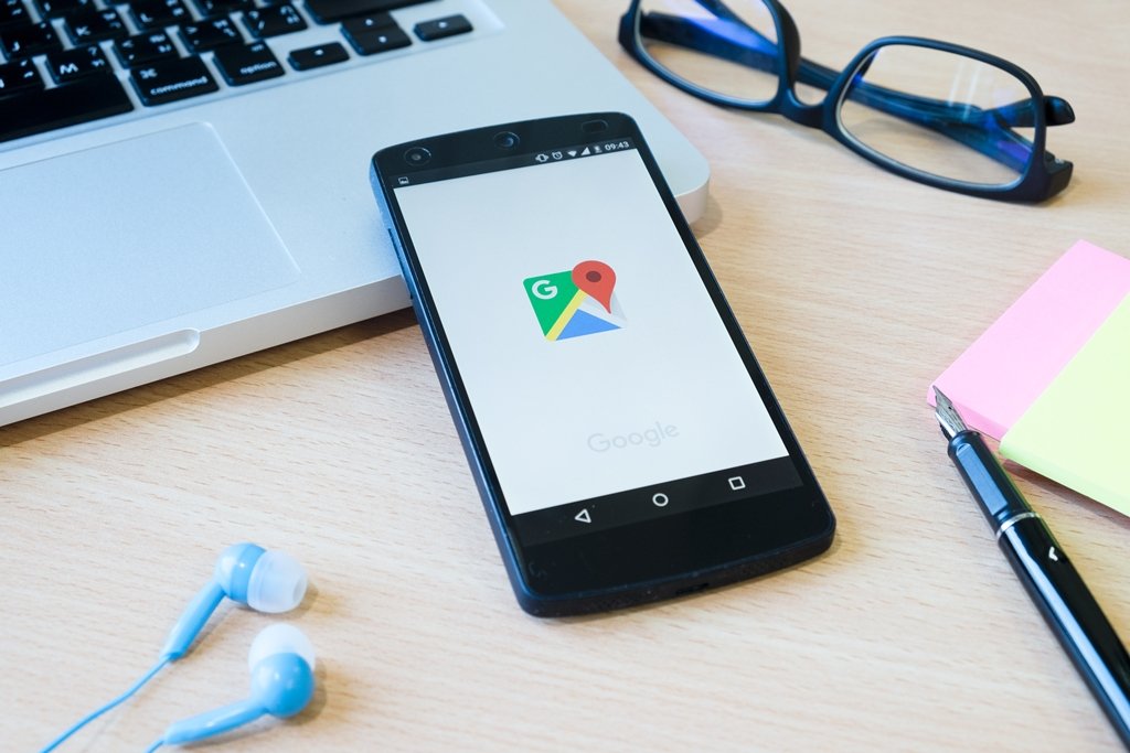 aparece en google maps con una estrategia